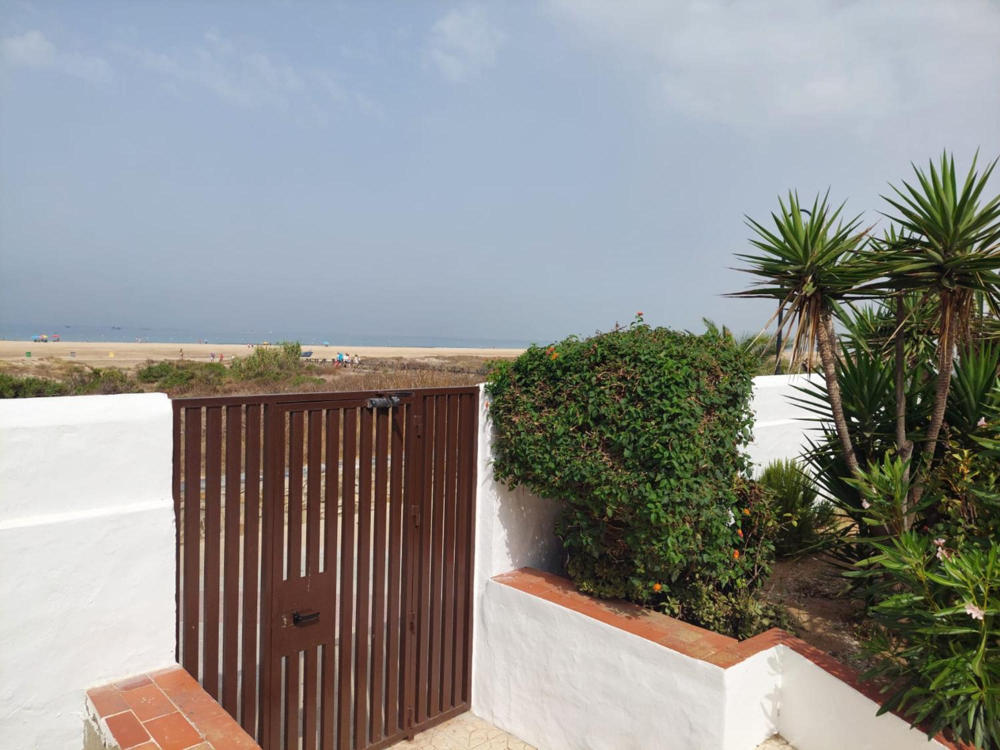 Piscina, Wifi, Patio Con Vistas Tarifa Exterior foto